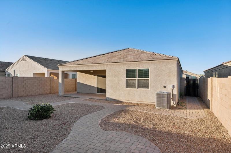 40-web-or-mls-5003-e-smoky-quartz-rd