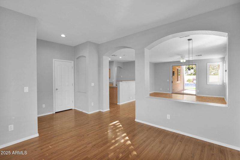 5-web-or-mls-P1044233