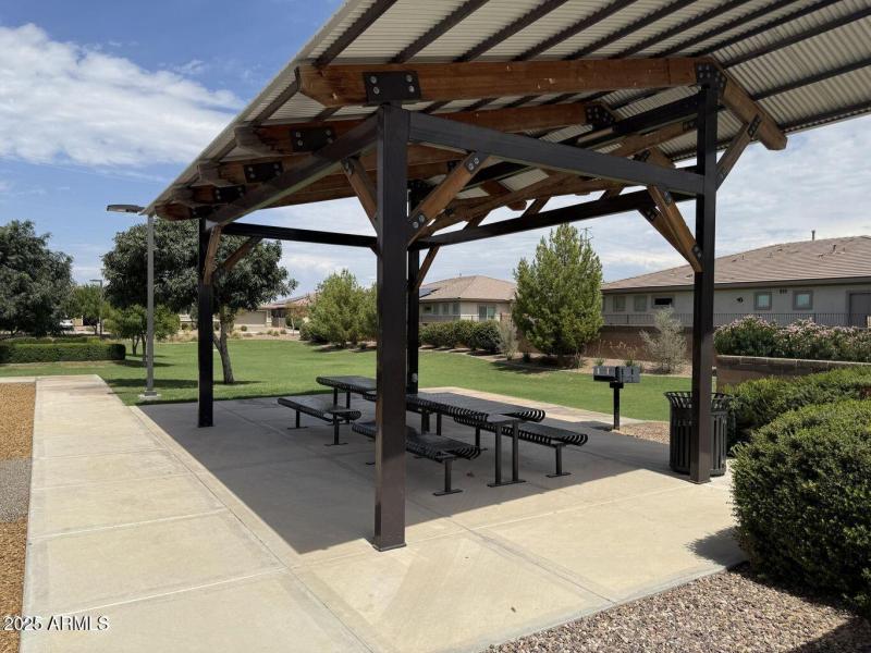 20250908003707189637000000-o