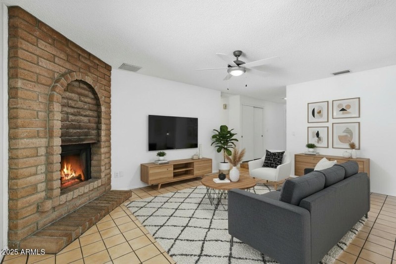 virtual staging family room