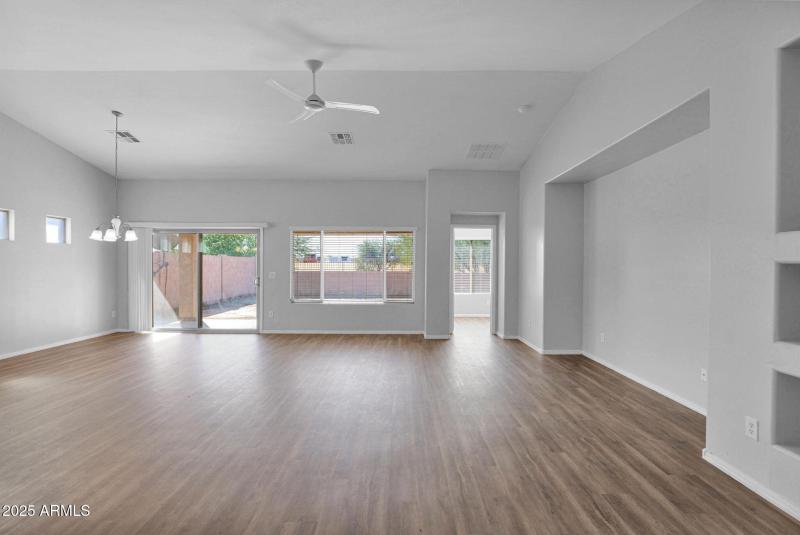 6-web-or-mls-P1337713