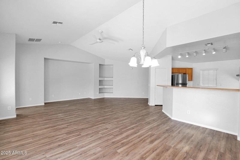 10-web-or-mls-P1337720