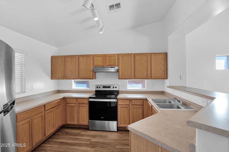 14-web-or-mls-P1337727