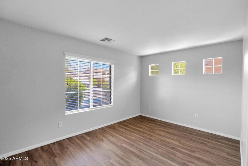 26-web-or-mls-P1337744