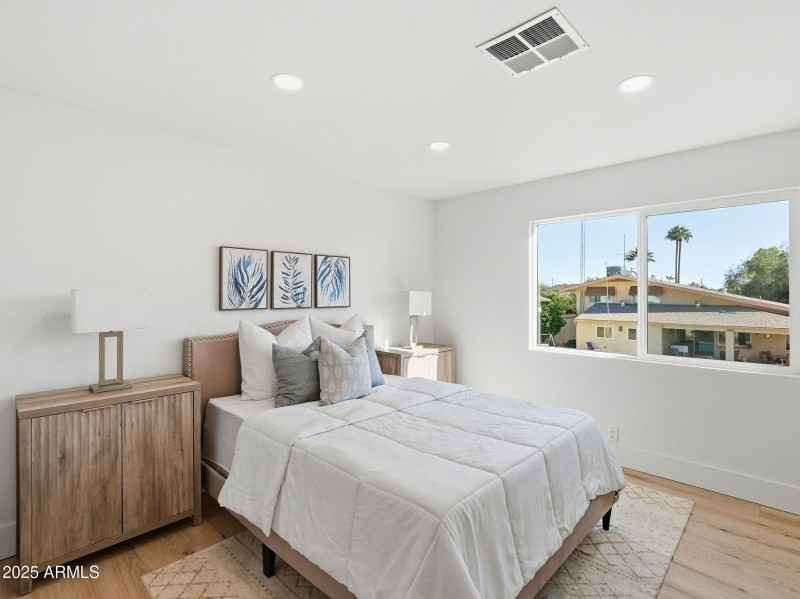 34-web-or-mls-035_ListerPros