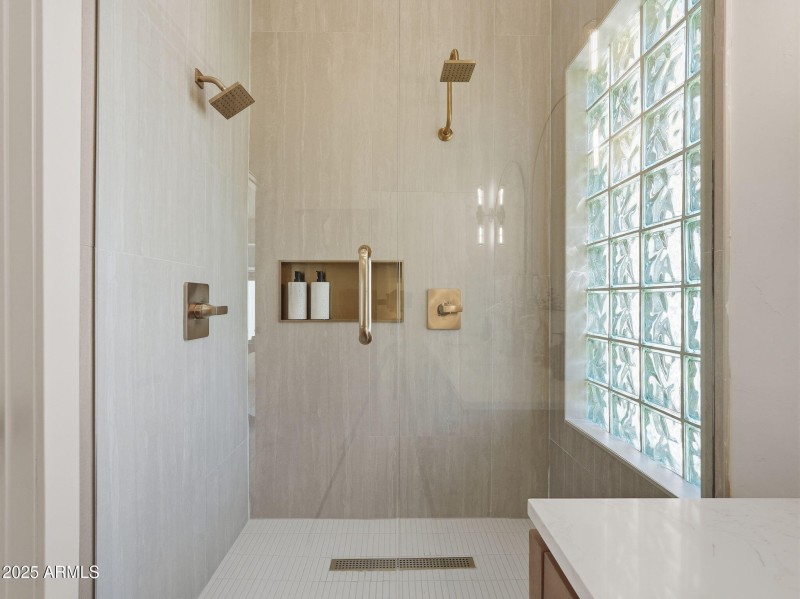 44-web-or-mls-045_ListerPros