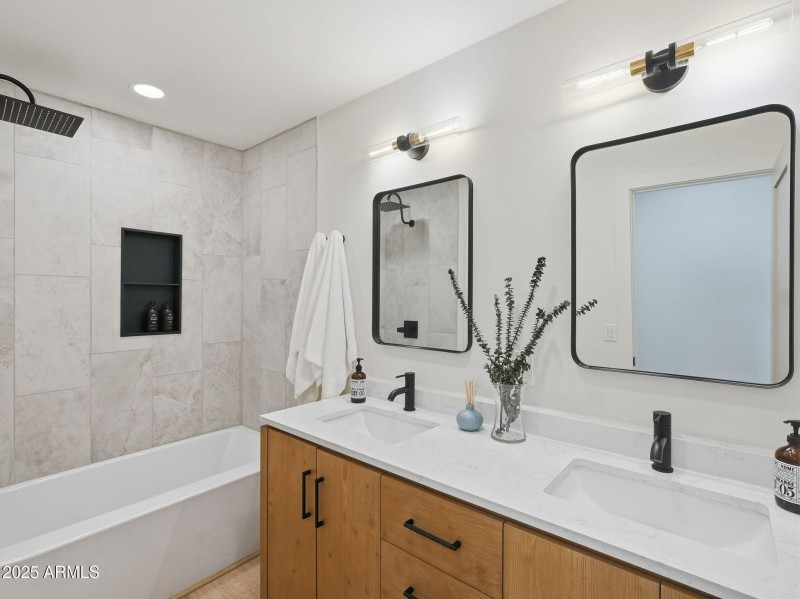 45-web-or-mls-046_ListerPros