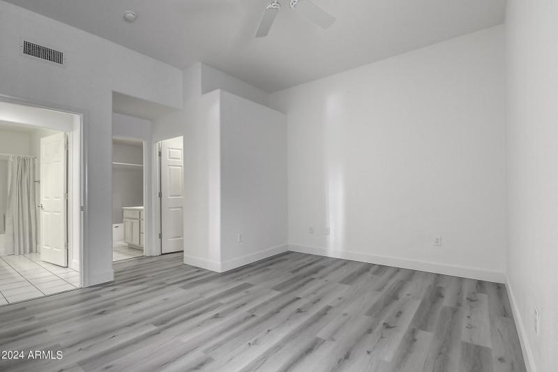 16357 E Arrow Dr Unit 106 (13)