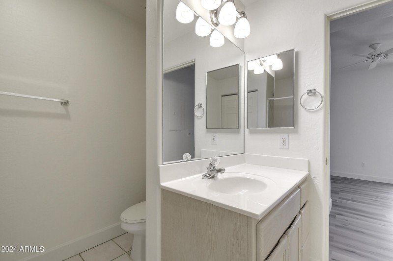 16357 E Arrow Dr Unit 106 (16)