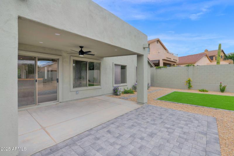 27-web-or-mls-P1326975