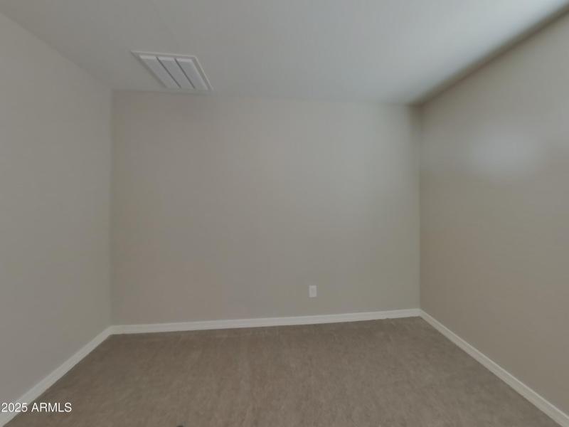 8_pc_F2JZJpaF8L_LYpoMHmtCN_layout_1