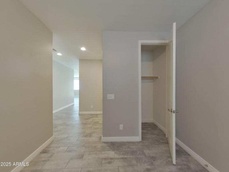 11_pc_u9AxB0JwNs_SCeDaaIte8_layout_0