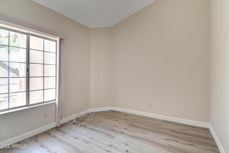 16205 E Glenpoint Dr (24)