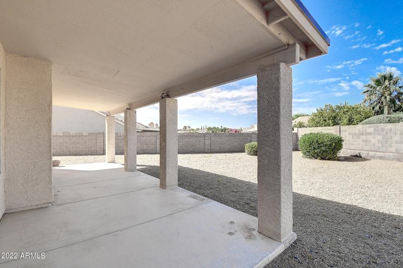 16205 E Glenpoint Dr (9)