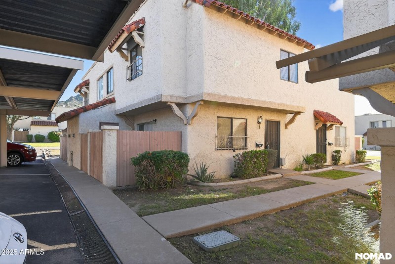 04_1228_E_Lawrence_Ln_Phoenix_AZ_85020_U