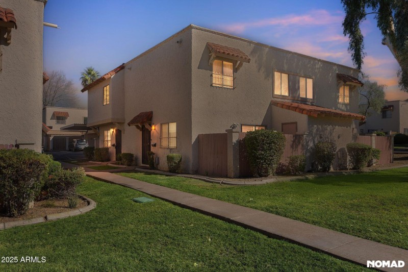 06_1228_E_Lawrence_Ln_Phoenix_AZ_85020_U