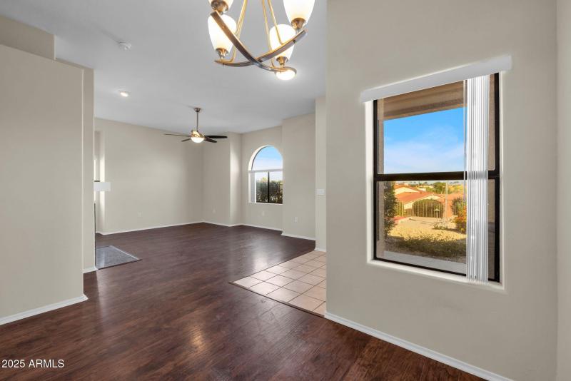 25-web-or-mls-322A8375