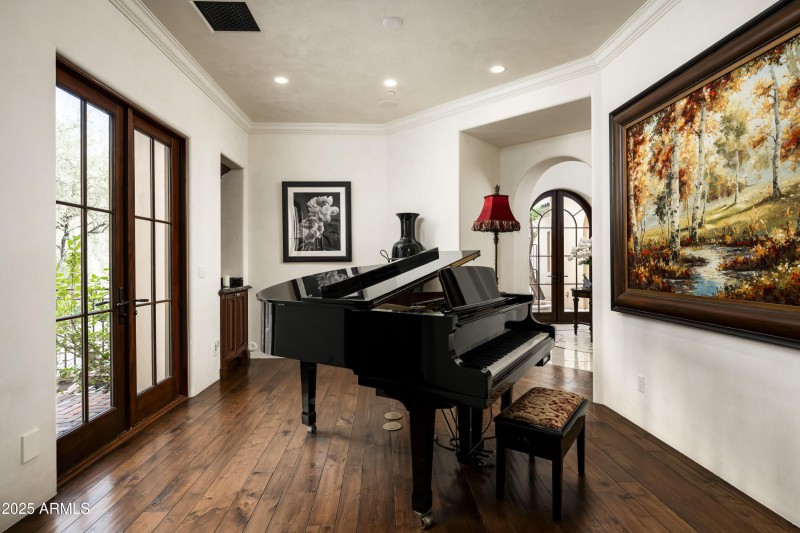 Piano room/exercise room