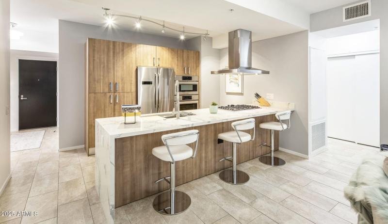 20-web-or-mls-D46A3052