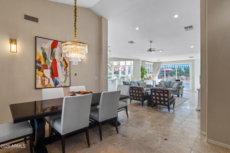 10115 E Bella Vista Dr-8