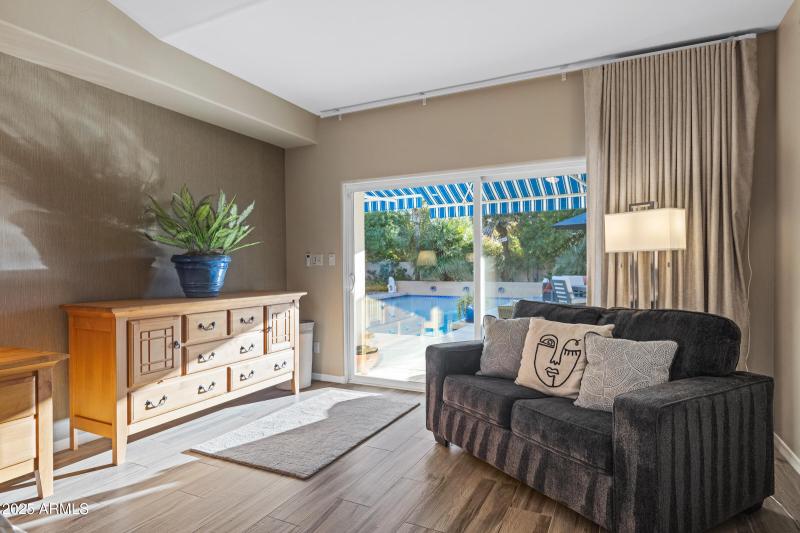 10115 E Bella Vista Dr-37