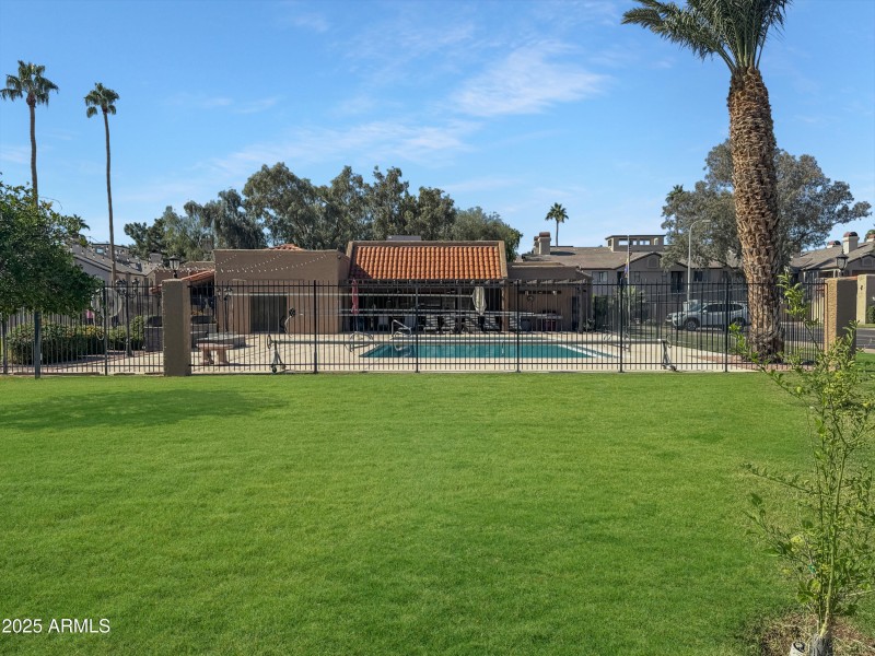 30d62c86404bd66826cbe0815c9826d27c7372c1