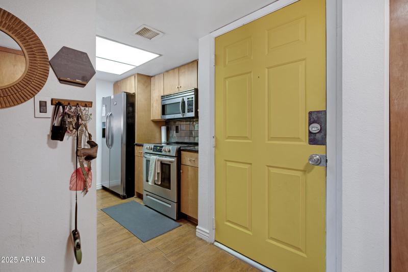 540 N May apt 1131-2