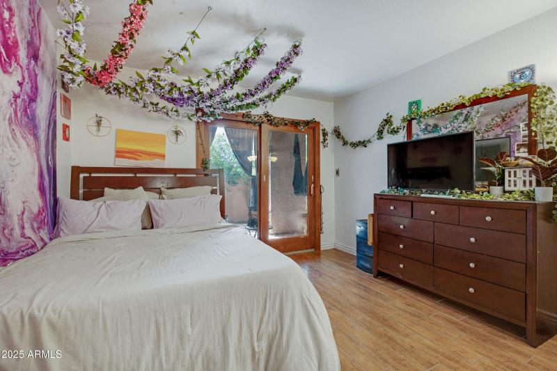 540 N May apt 1131-10