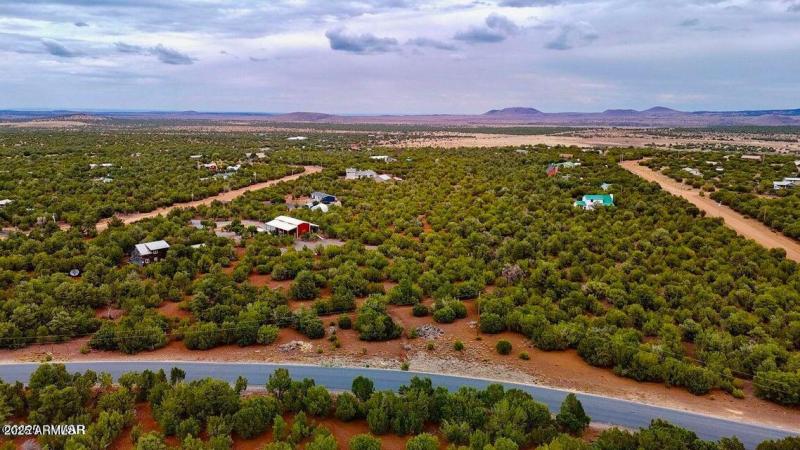 20251103233551723333000000-o