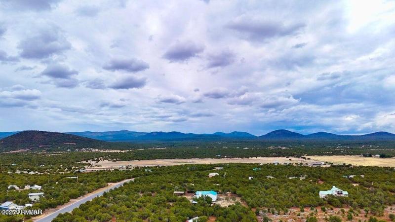 20251103234455574058000000-o