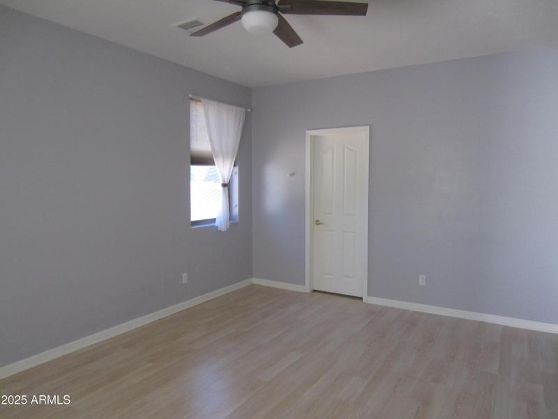 1071 Vista Grande 017