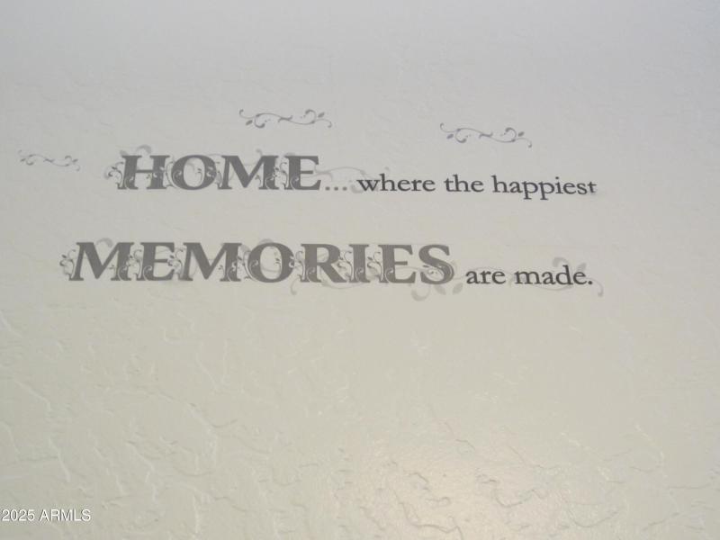 1071 Vista Grande 030