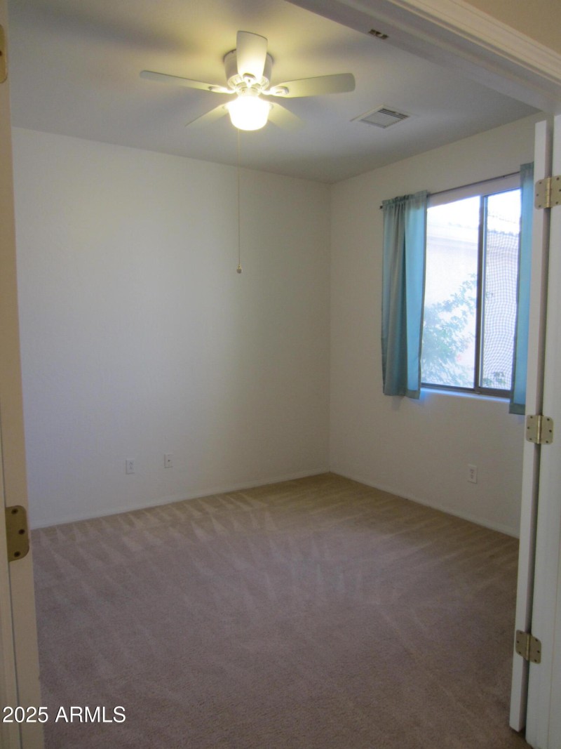 1071 Vista Grande 032