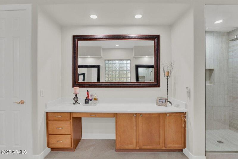 030_35-web-or-mls-2209_leo_place-33_654