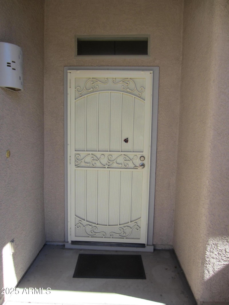 1071 Vista Grande 078