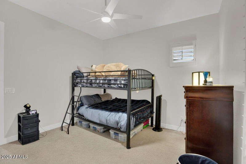 040_48-web-or-mls-2209_leo_place-46_331