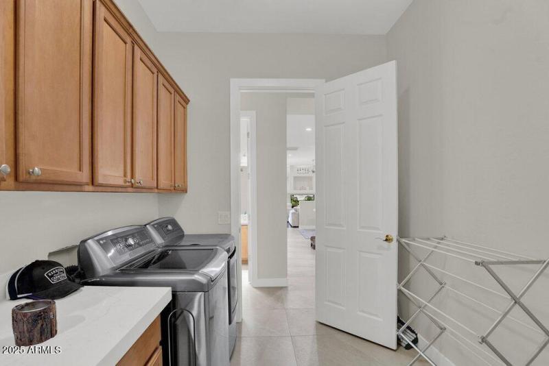 045_55-web-or-mls-2209_leo_place-56_697