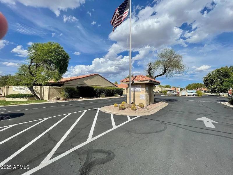 44128c6707be4482381ae0a8e96d8f90-uncropp