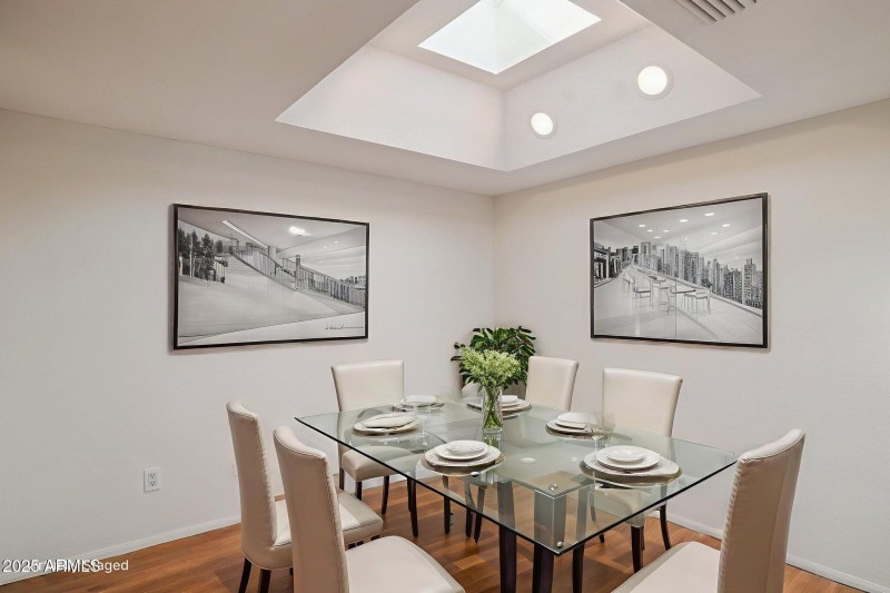 14-web-or-mls-7702-n-via-camello-del-nor