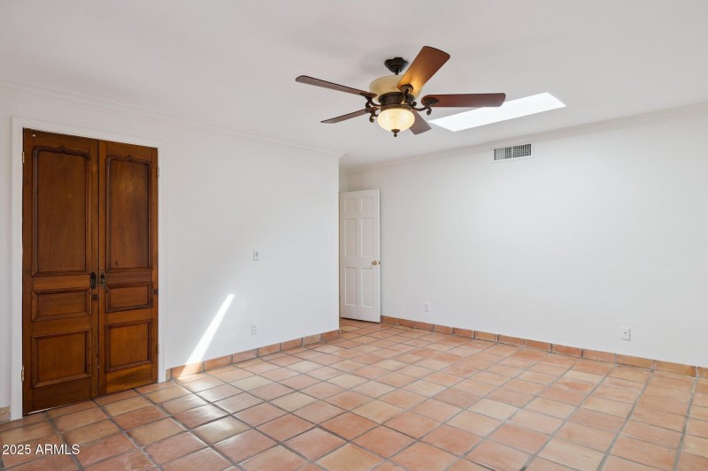 19-web-or-mls-7702-n-via-camello-del-nor