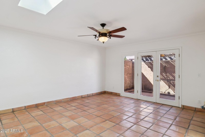 20-web-or-mls-7702-n-via-camello-del-nor