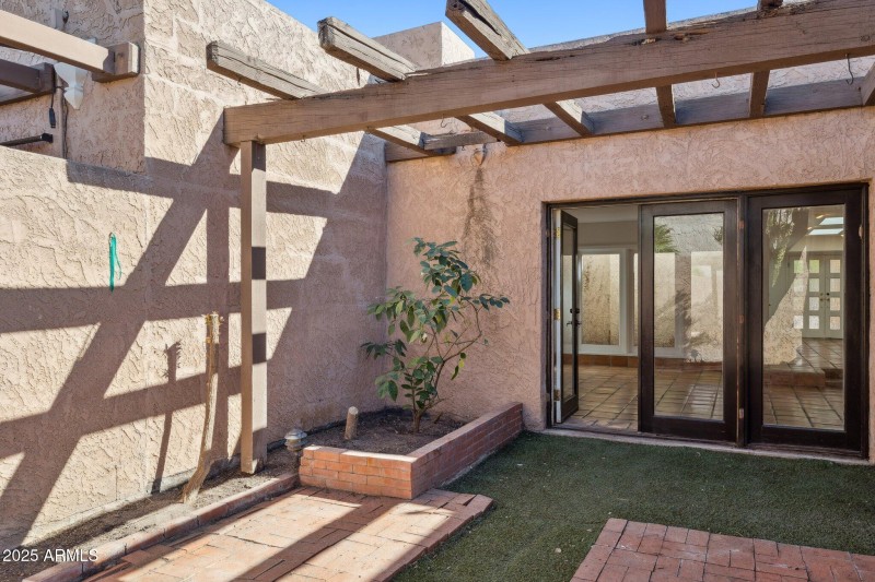 35-web-or-mls-7702-n-via-camello-del-nor