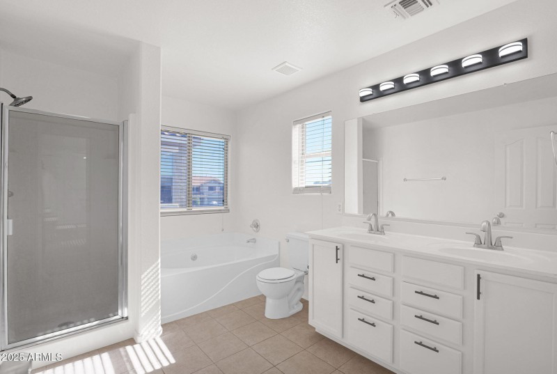 25-web-or-mls-P1349671