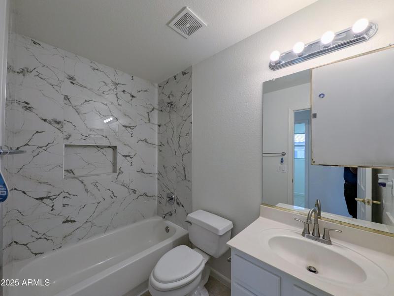 12425 W ENCANTO BLVD