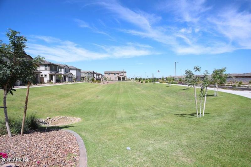 20250904041811359755000000-o