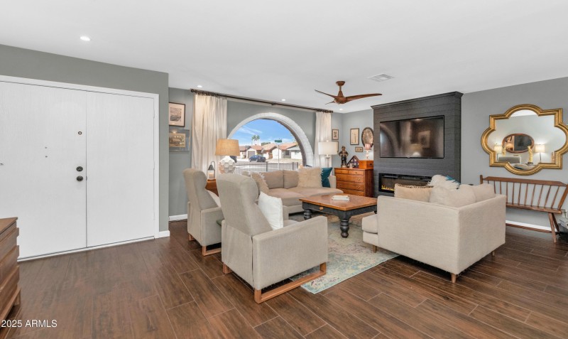 Michael Adelman Coldwell Banker Realty