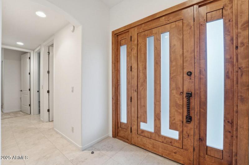 722 W Moon Valley Dr-13