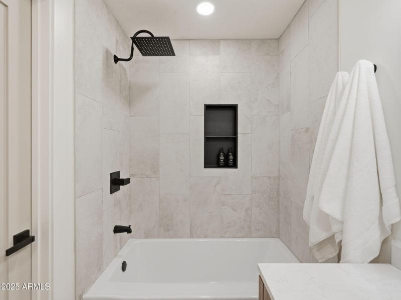 45-web-or-mls-047_ListerPros