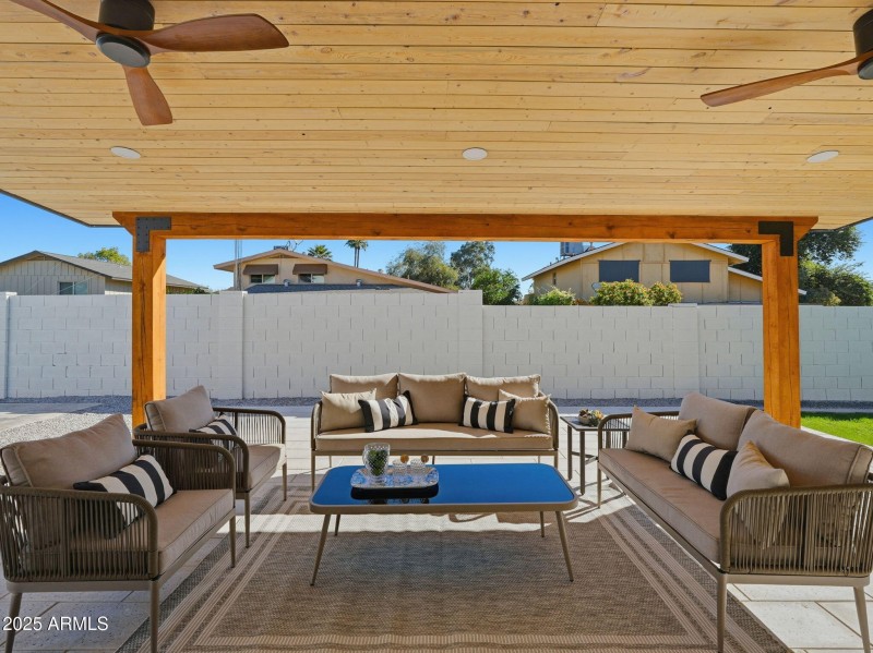 64-web-or-mls-066_ListerPros