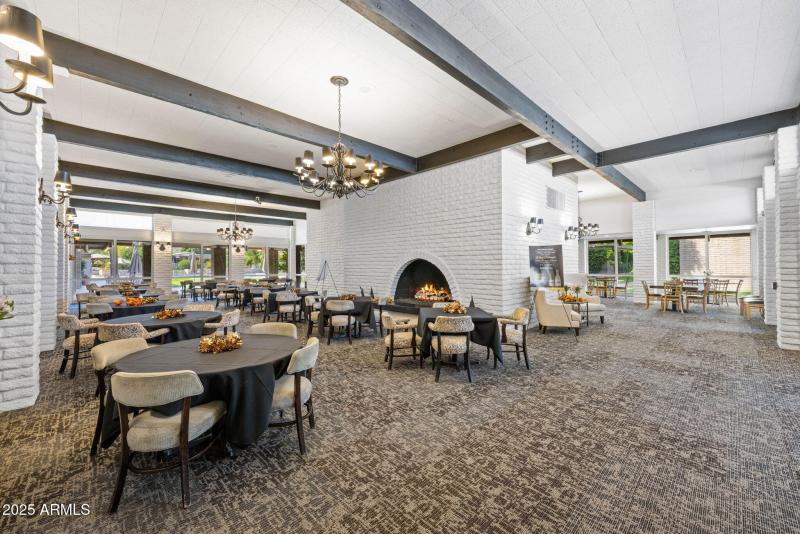 30-web-or-mls-4800-n-68th-st